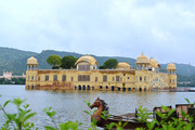 Car rental service in Jaipur