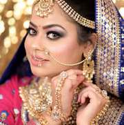 Glitz Makeup Studio & Salon (Unisex)